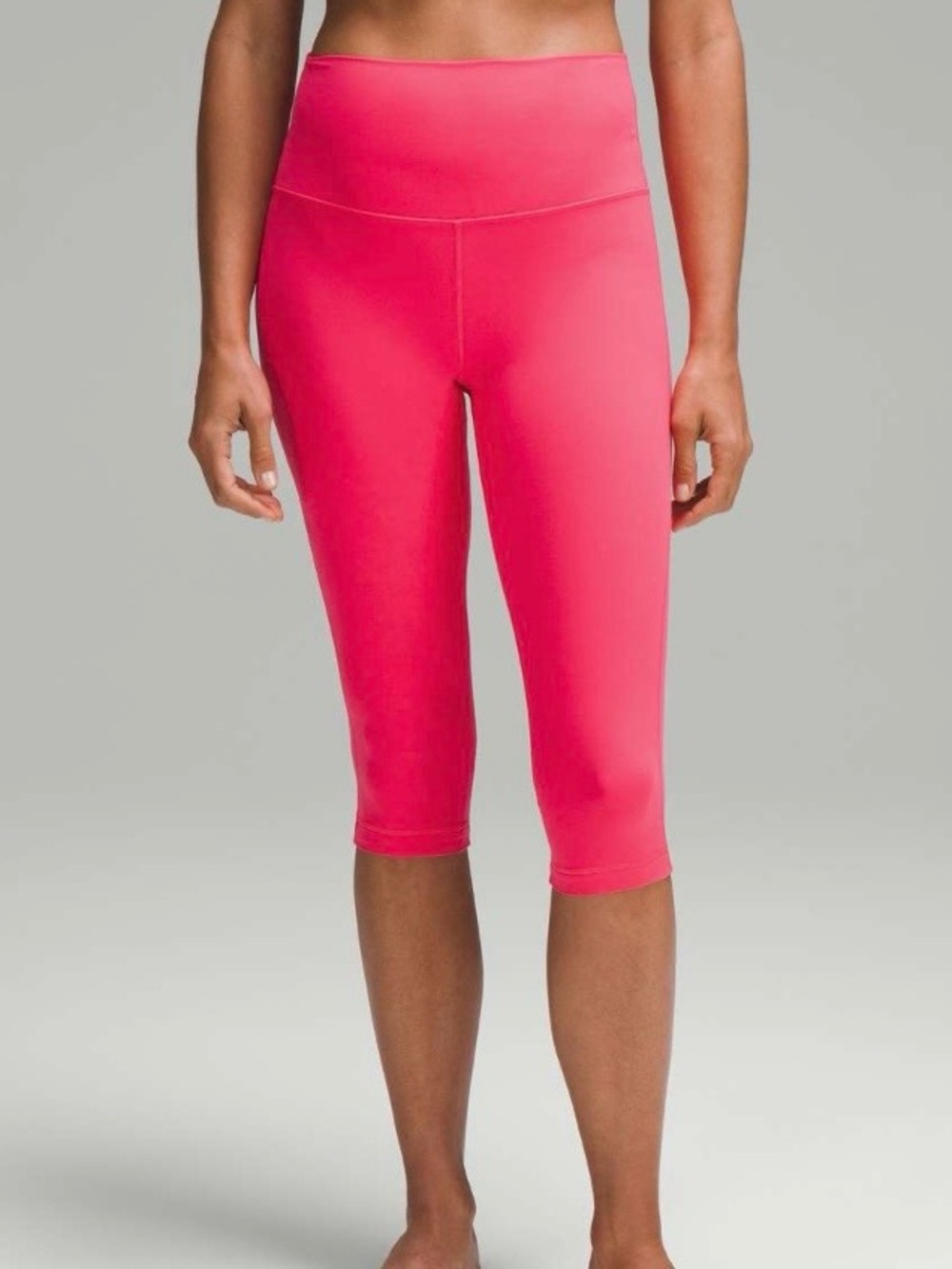 NWT lululemon athletica High-Rise Crop 17” -Lipgloss -Size 8